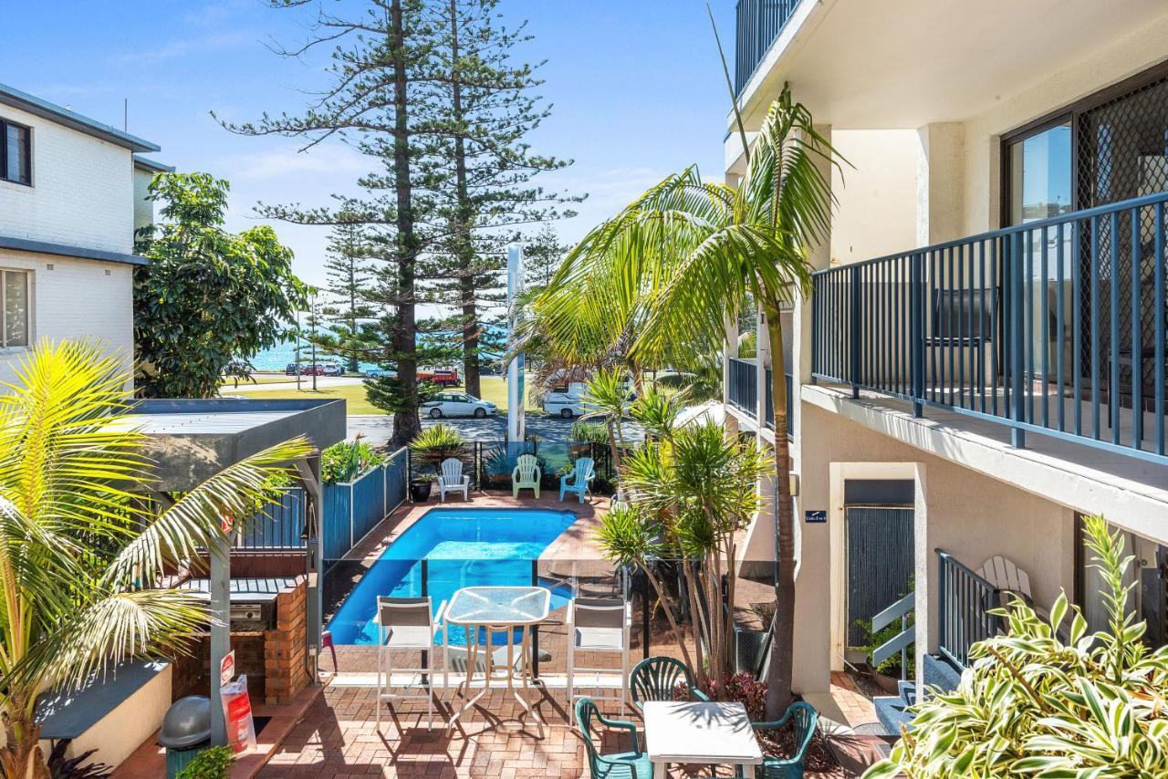 Beach House Holiday Apartments พอร์ตแมคควอรี ภายนอก รูปภาพ